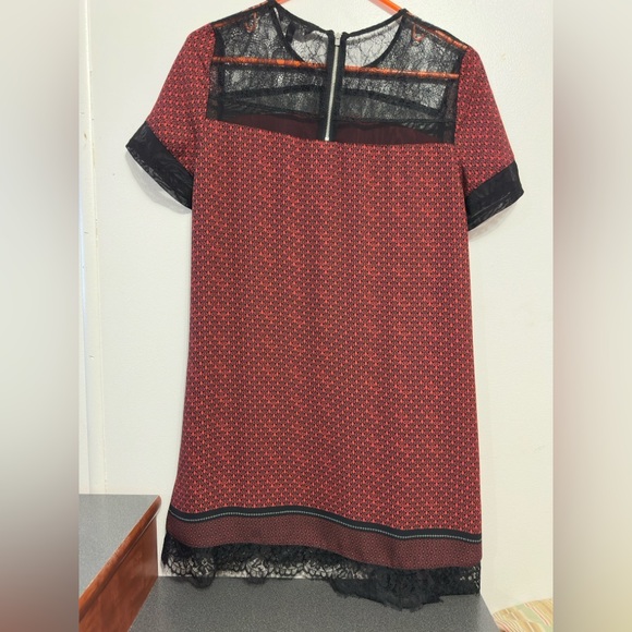 Express Black and Red Patterned Blouse - Picture 2 of 5